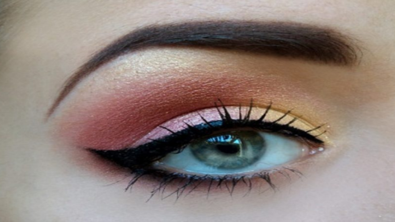 Beautiful Eye Makeup How To Put On